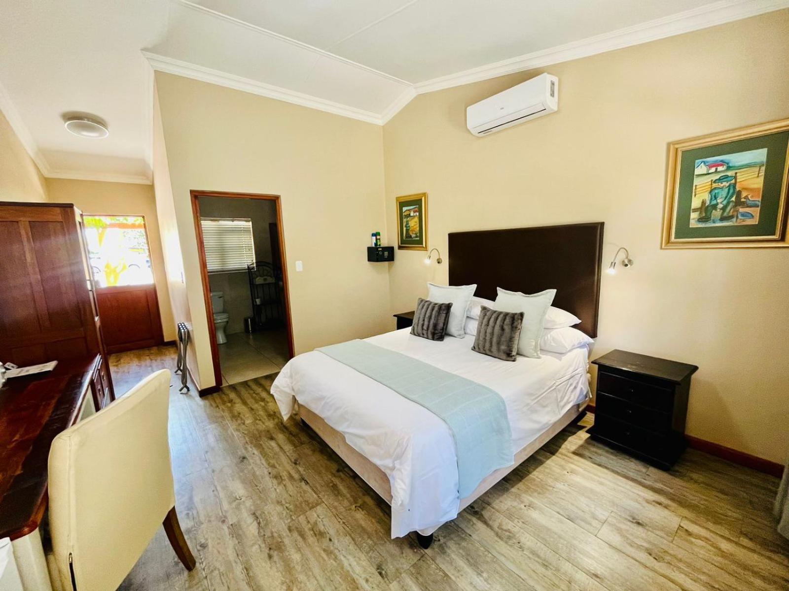 17 on Bird Guest House Beaufort West Extérieur photo