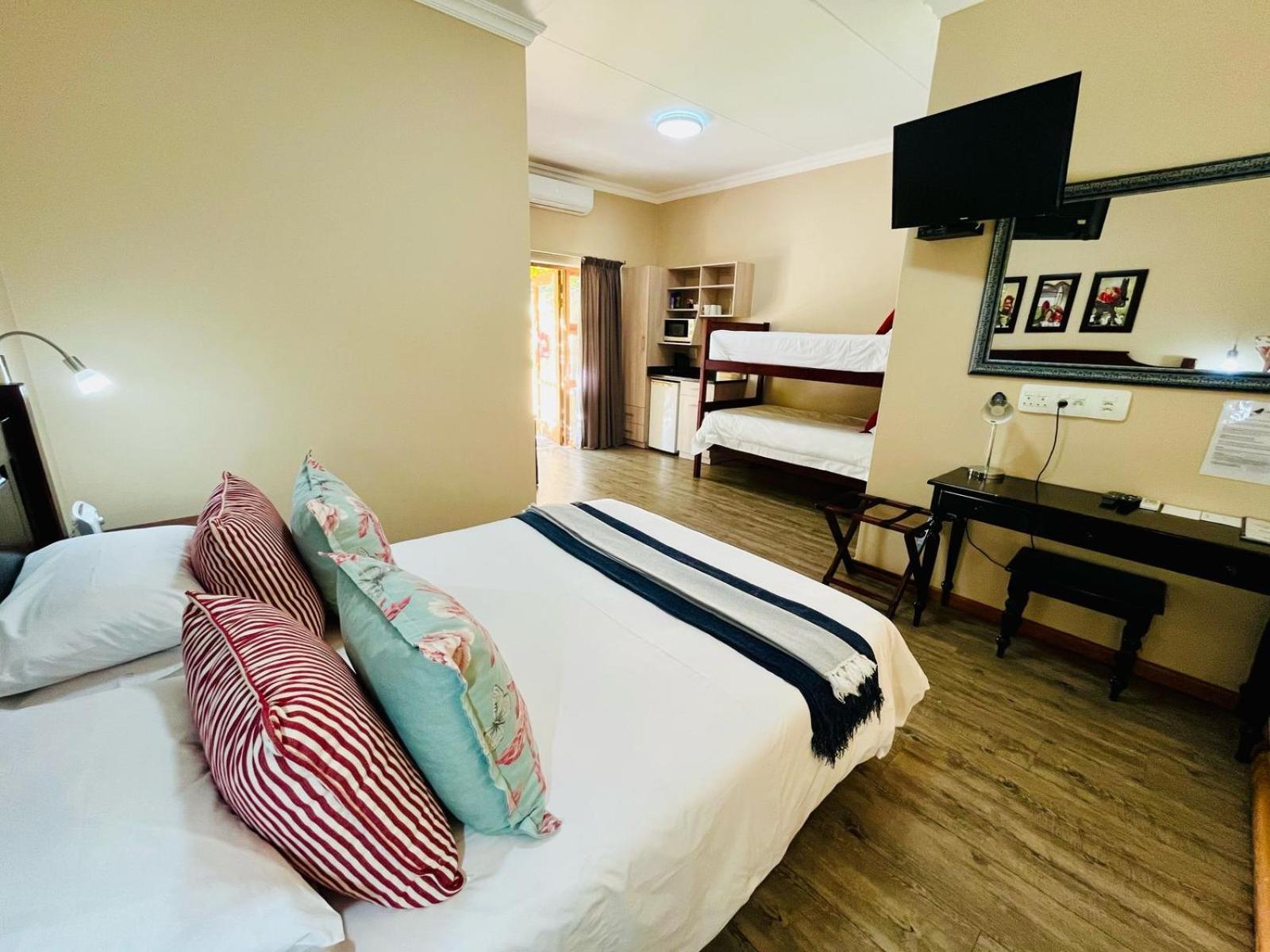 17 on Bird Guest House Beaufort West Extérieur photo