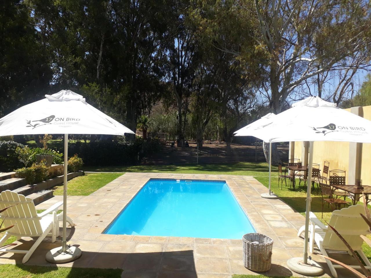 17 on Bird Guest House Beaufort West Extérieur photo